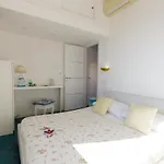Residenza Celeste Bed and Breakfast Σαλέρνο