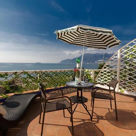 לינה וארוחת בוקר Residenza Celeste