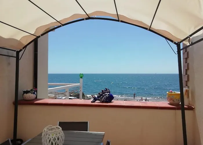 Residenza Celeste לינה וארוחת בוקר סלרנו