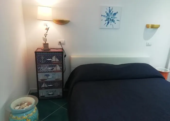 Residenza Celeste * סלרנו